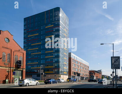 Il nuovo blocco di appartamenti (in precedenza chiamato Sarah punto). Grande Ancoats Street, Manchester, Inghilterra, Regno Unito. Foto Stock