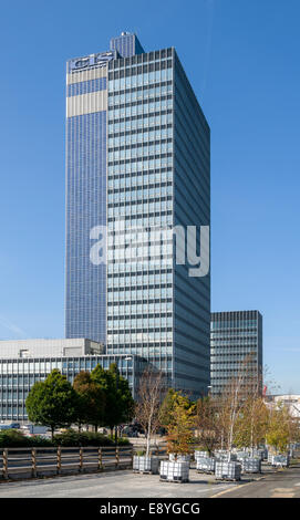 L'edificio CIS. Gordon Tait e G. S. Hay, 1962. Ex sede della Cooperativa assicurativa, Manchester, Inghilterra, Regno Unito Foto Stock