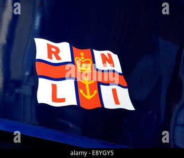La St ives RNLI scialuppa di salvataggio interno e undercover Cornwall Inghilterra Regno Unito Foto Stock