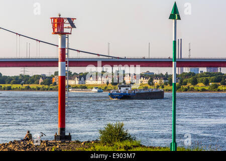 In Europa il più grande porto interno, Duisburg Ruhrort, il fiume Reno, Foto Stock