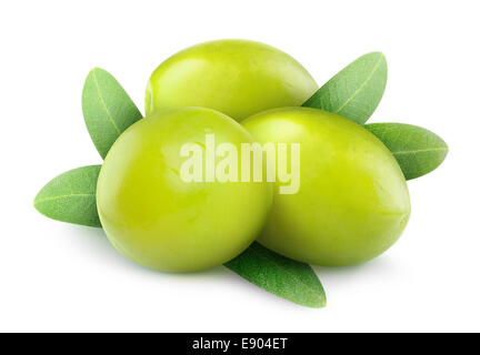 Tre olive verdi isolati su bianco Foto Stock