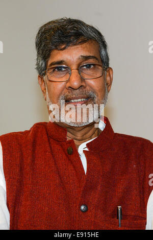 Berlino, Germania. Xvi oct, 2014. La pace Nobel Kailash Satyarthi su ottobre 16, 2014 a Fondazione Robert Bosch a Berlino. Credito: dpa picture alliance/Alamy Live News Foto Stock