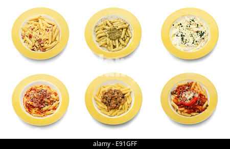Set di pasta fresca pasto isolato su bianco Foto Stock