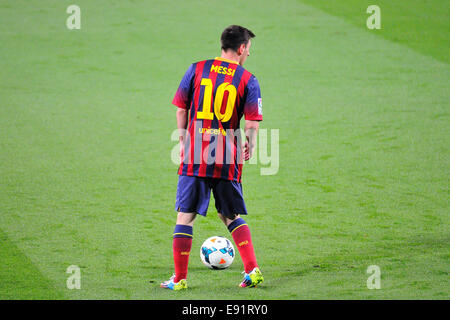 Barcellona - Apr 21: Leo Messi, F.C Barcelona player, in azione contro Athletic Bilbao allo stadio Camp Nou. Foto Stock