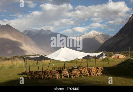 Campeggio di lusso a Diskit nella Valle di Nubra in Ladakh Foto Stock