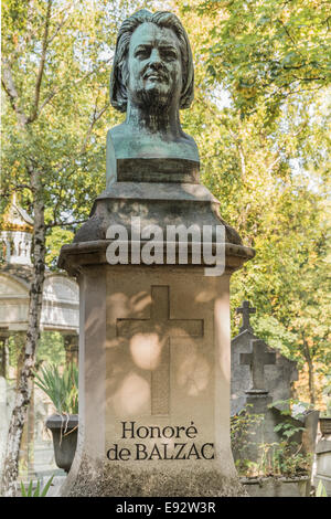 Graveside dello scrittore francese Honoré de Balzac, cimitero Pere Lachaise, Parigi Foto Stock