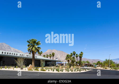 La Borrego Art Institute in downtown Borrego Springs, Anza-Borrego Desert State Park, nel sud della California, Stati Uniti d'America Foto Stock