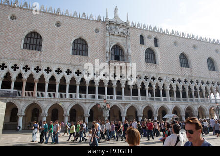 Venezia piazza san marco palazzo dei dogi Foto Stock