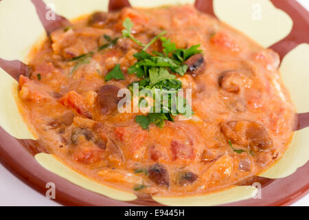 Fallo egiziano medammes, un fiocco del paese la dieta, realizzato dalla fava (ampio) Fagioli, pomodoro, cipolla e aglio, Foto Stock
