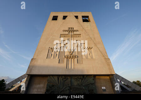 Sole serale sulla Cattedrale Metropolitana di Cristo Re a Liverpool City Centre Regno Unito Foto Stock