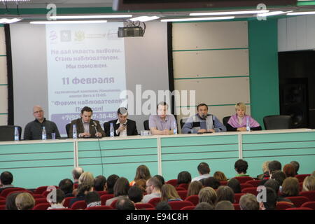 Mosca, Russia - 11 febbraio 2012. Conferenza sul set di osservatori alle elezioni. Hotel Izmailovo Foto Stock