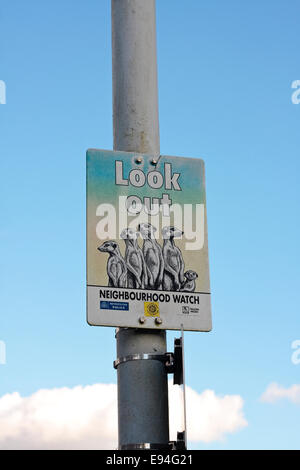 Neighborhood Watch segno su un lampione Foto Stock