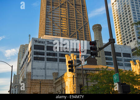 Water Tower Place Chicago Foto Stock