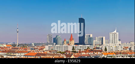 Skyline del Danubio City Vienna Foto Stock