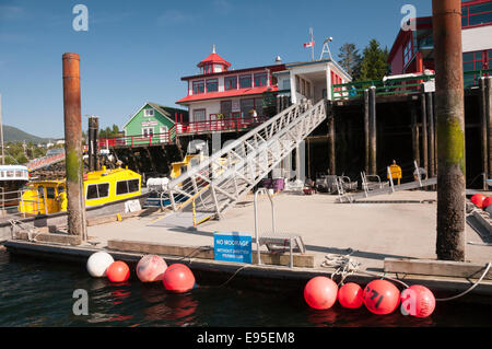 Attracco nella baia di vacca, Prince Rupert, British Columbia, Canada Foto Stock