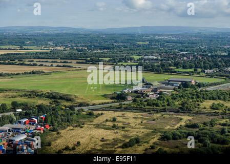 Una veduta aerea della città e aeroporto eliporto di Manchester, Regno Unito Foto Stock