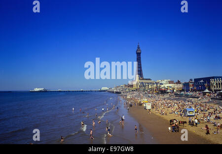 Lungomare di Blackpool. Lancashire. Inghilterra, Regno Unito Foto Stock