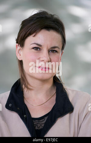 Autore Natalie giovani appare in Edinburgh International Book Festival.