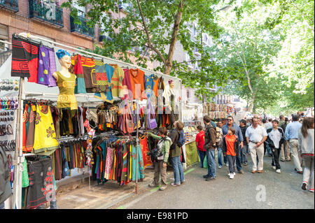 Mercato di El Rastro, Madrid, Spagna Foto Stock