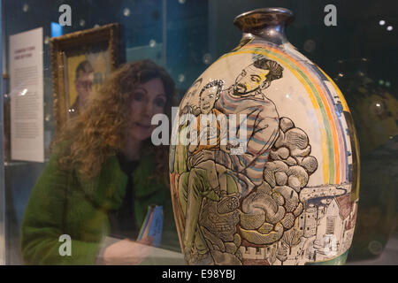 Grayson Perry - Chi Siete?, Display alla National Portrait Gallery di Londra Foto Stock