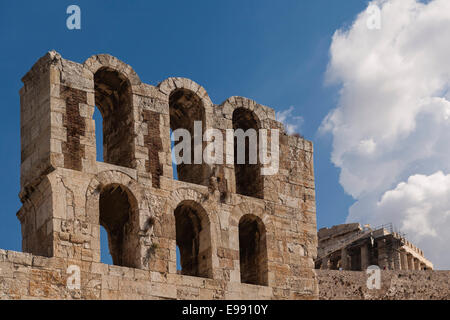 La Grecia, Atene, Erode Attico Odeon & Acropolis Foto Stock