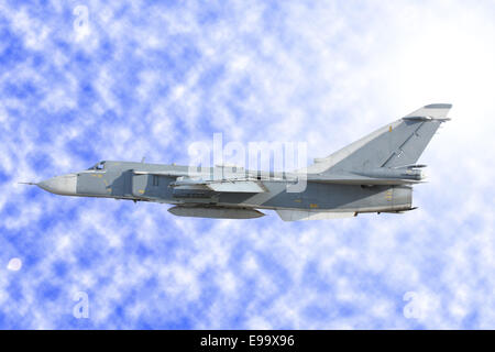 Jet militare bomber Su-24 Foto Stock