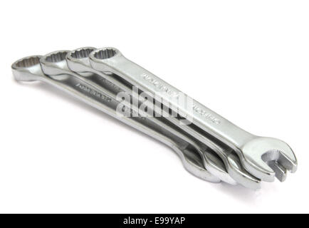 Con la chiave su sfondo bianco Foto Stock