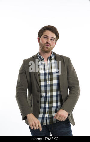 Considerato giovane uomo Foto Stock