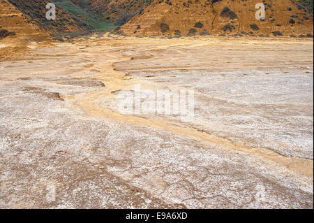 Essiccato fondo del lago salato Baskunchak Foto Stock