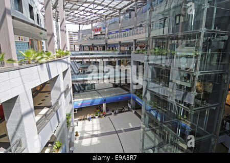 Shopping Centre, Valencia, Spagna Foto Stock