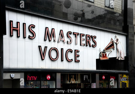 Londra, Inghilterra, Regno Unito. La sua voce del padrone - l'originale HMV shop 363 Oxford Street (aperto 20 luglio 1921) Foto Stock