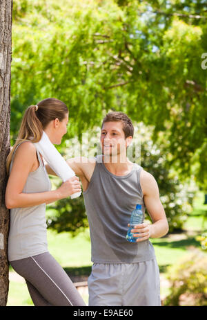 Gli amanti dopo la palestra Foto Stock