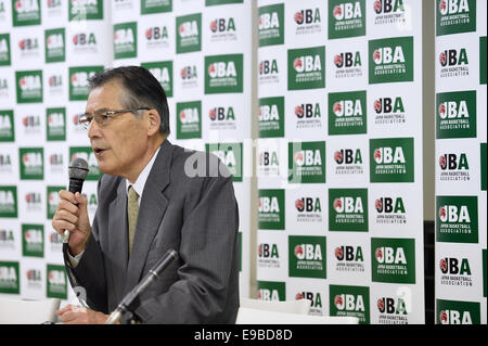 Tokyo, Giappone. 23 ott 2014. Yasuhiko Fukatsu, Ottobre 23, 2014 - Basket : Conferenza stampa Giappone di associazione di pallacanestro a Tokyo, Giappone. © AFLO SPORT/Alamy Live News Foto Stock