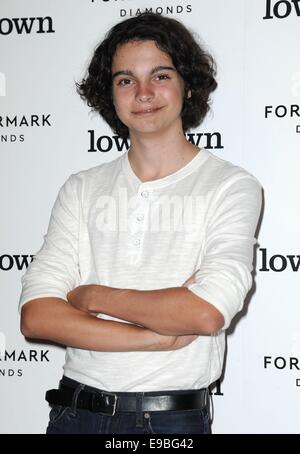 Los Angeles, CA, Stati Uniti d'America. 23 ott 2014. Max Burkholder presso gli arrivi per BASSO Premiere, Arclight Hollywood, Los Angeles, CA Ottobre 23, 2014. Credito: Dee Cercone/Everett raccolta/Alamy Live News Foto Stock