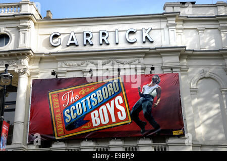 Londra, Inghilterra, Regno Unito. Il Scottsboro Boys , il Garrick Theatre, Charing Cross Road (ottobre 2014) Foto Stock