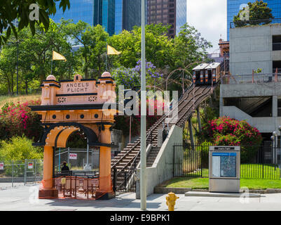 Angelo della funicolare di volo tra Hill St e California Plaza, Los Angeles, California, Stati Uniti d'America Foto Stock