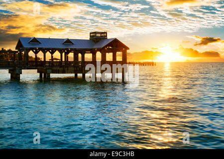 Dal Molo presso la spiaggia di Key West, Florida USA Foto Stock