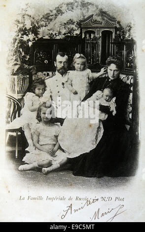 La famiglia dell'imperatore russo Nicholas II, San Pietroburgo, Russia, 16 agosto 1901. Riproduzione di foto antiche. Undicesimo oct, 2014. © Igor Golovniov/ZUMA filo/ZUMAPRESS.com/Alamy Live News Foto Stock