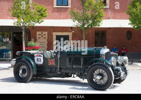 Bentley, 4,5 litro S. C., 1930, Museo, Mille Miglia, 1000 Miglia, presentazione Foto Stock