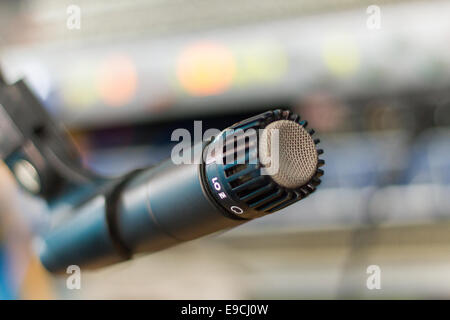 Recoring attrezzature per la produzione audio presso uno studio di registrazione, close-up Foto Stock