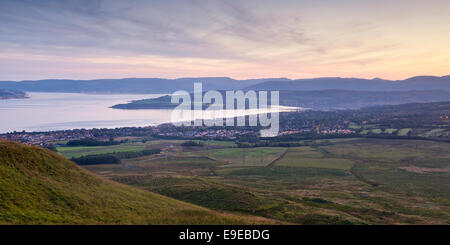 Immagine di panorama del tramonto sul fiume Clyde Foto Stock