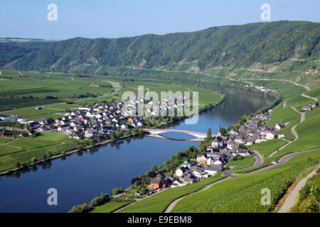 Vista panoramica Niederemmel e Piesport villaggi Mosella Germania Foto Stock