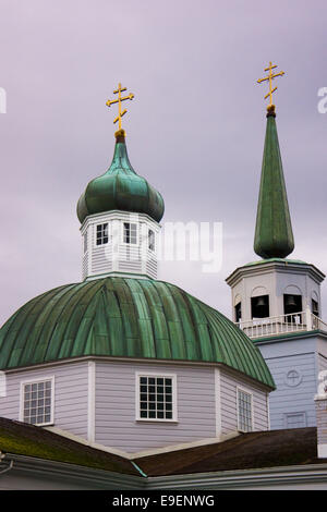 Onion-cupole a forma di St. Michaels Cathedral, Sitka, Alaska, STATI UNITI D'AMERICA Foto Stock