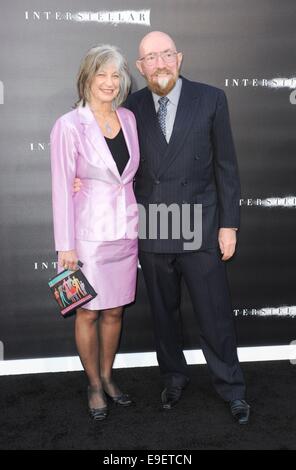 Los Angeles, CA, Stati Uniti d'America. 26 ott 2014. All'arrivo per Premiere interstellare, Cinese TCL 6 teatri (in precedenza Grauman's), Los Angeles, CA 26 ottobre 2014. Credito: Elizabeth Goodenough/Everett raccolta/Alamy Live News Foto Stock