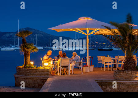 Lungomare cafe/ristorante, Puerto Pollensa, Mallorca - Spagna Foto Stock