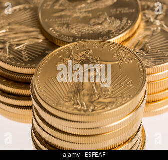 Raccolta di uno oncia di monete d'oro Foto Stock