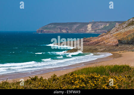 Spiaggia nei pressi di Capo Frehel, Brittany Foto Stock