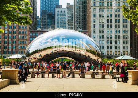 Cloud Gate scultura in Millenium Park Foto Stock