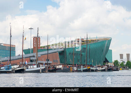 Nemo Science Museum, la nuova metropoli, Amsterdam, Paesi Bassi Foto Stock