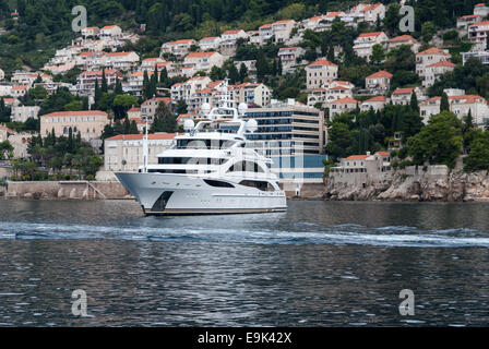 I diamanti sono per sempre superyacht Foto Stock